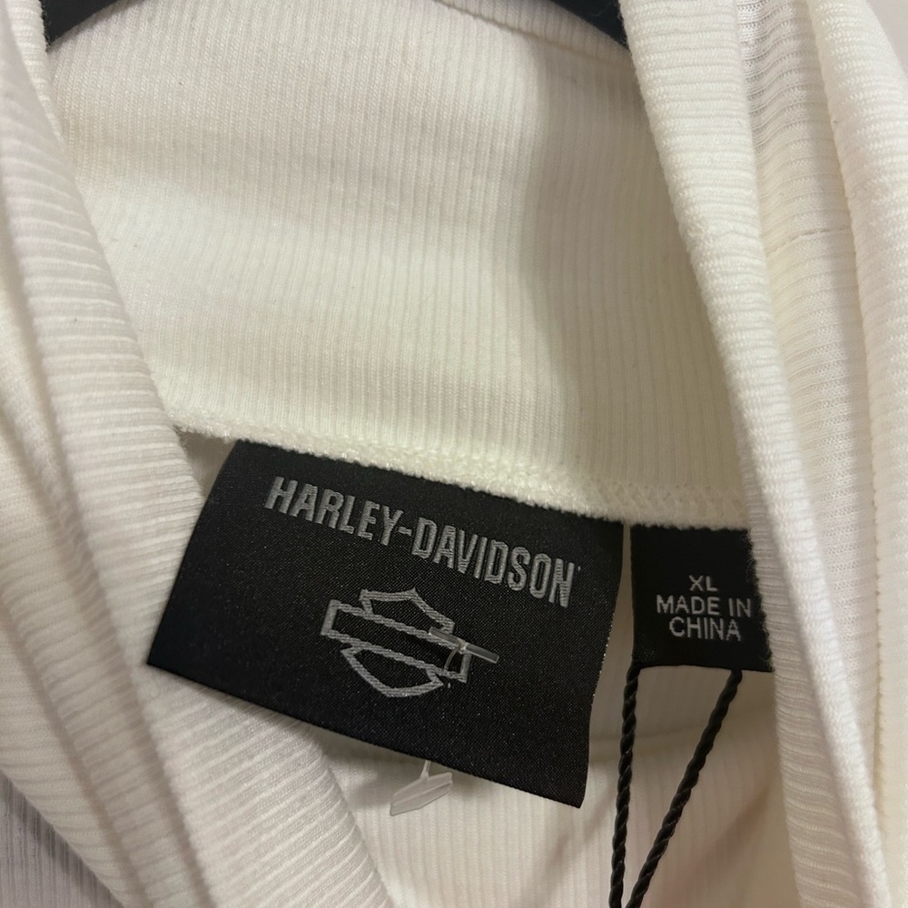 NWT Harley Davidson, Women's Milwaukee Rib Turtleneck, XL in White - Picture 5 of 6
